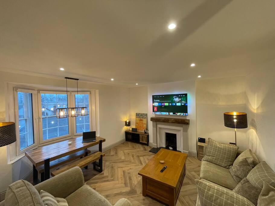 Cranford House 3 Bedroom Apartment Filey Exterior photo